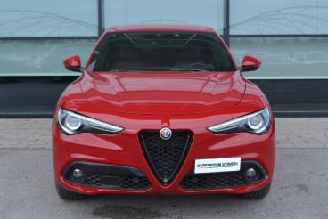 ALFA ROMEO CERTIFIED Alfa Romeo Stelvio 2022 2.2 T Sprint Rwd 160cv Auto Usata - Suv Diesel Rosso - Desenzano Del Garda - 2405909_2