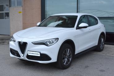 ALFA ROMEO CERTIFIED Alfa Romeo Stelvio 2020 2.0 T Business Q4 200cv Auto Usata - Suv Benzina Bianco - Desenzano Del Garda - 2405910_1