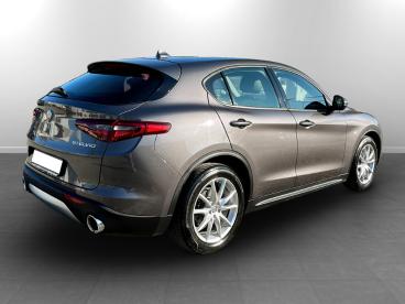 ALFA ROMEO CERTIFIED Alfa Romeo Stelvio 2017 2.2 T Executive Rwd 190cv Auto My19 Usata - Suv Diesel Grigio - Borgaro Torinese - 2407879_5