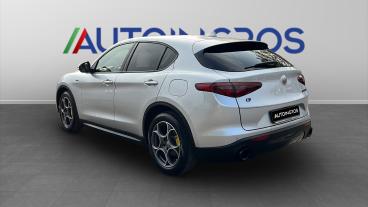 ALFA ROMEO CERTIFIED Alfa Romeo Stelvio 2020 2.2 T Sprint Q4 190cv Auto Usata - Suv Diesel Grigio - Borgaro Torinese - 2407880_3
