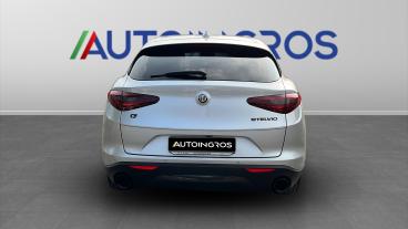 ALFA ROMEO CERTIFIED Alfa Romeo Stelvio 2020 2.2 T Sprint Q4 190cv Auto Usata - Suv Diesel Grigio - Borgaro Torinese - 2407880_4