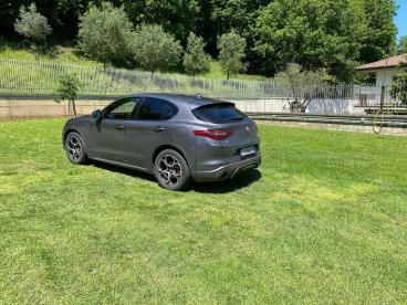 ALFA ROMEO CERTIFIED Alfa Romeo Stelvio 2.2 T Veloce Q4 210cv Auto Usata - Suv Diesel Grigio - Fisciano - 2409773_4