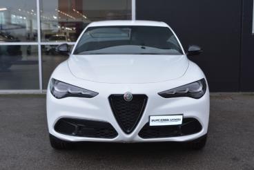ALFA ROMEO CERTIFIED Alfa Romeo Stelvio 2023 2.2 T Veloce Q4 210cv Auto Usata - Suv Diesel Bianco - Desenzano Del Garda - 2423640_2