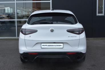 ALFA ROMEO CERTIFIED Alfa Romeo Stelvio 2023 2.2 T Veloce Q4 210cv Auto Usata - Suv Diesel Bianco - Desenzano Del Garda - 2423640_4