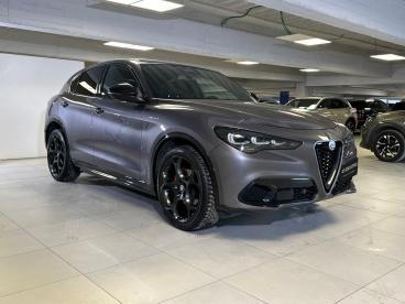 ALFA ROMEO CERTIFIED Alfa Romeo Stelvio 2.2 Td 210 Cv Sprint At8 Q4 Usata - Suv Diesel Grigio - Milano - 2427054_3