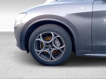 ALFA ROMEO CERTIFIED Alfa Romeo Stelvio 2.2 T Ti Q4 210cv Auto Usata - Suv Diesel Grigio - Barberino Tavarnelle - 2428181_4