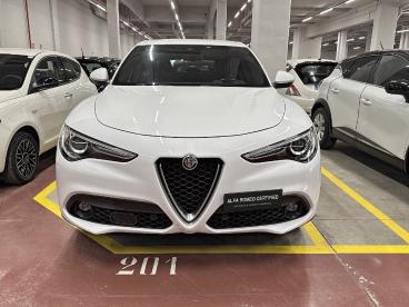 ALFA ROMEO CERTIFIED Alfa Romeo Stelvio 2.2 Td 190 Cv Super Business At8 Q4 Usata - Suv Diesel Bianco - Palermo - 2428462_2