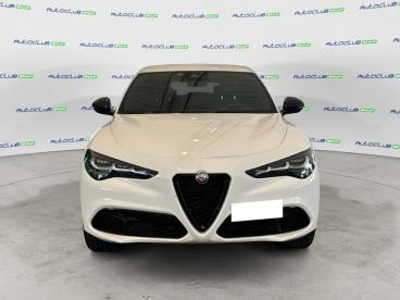 ALFA ROMEO CERTIFIED Alfa Romeo Stelvio 2023 2.2 T Sprint Rwd 160cv Auto Usata - Suv Diesel Bianco - Bari - 2430345_2