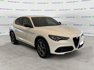 ALFA ROMEO CERTIFIED Alfa Romeo Stelvio 2023 2.2 T Sprint Rwd 160cv Auto Usata - Suv Diesel Bianco - Bari - 2430345_3
