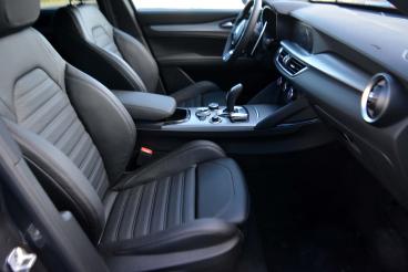 ALFA ROMEO CERTIFIED Alfa Romeo Stelvio 2023 2.2 T Veloce Q4 210cv Auto Usata - Suv Diesel Nero - Desenzano Del Garda - 2431618_5