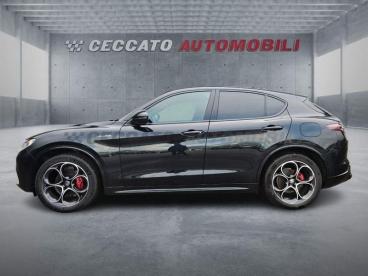 ALFA ROMEO CERTIFIED Alfa Romeo Stelvio 2.2 T Veloce Q4 210cv Auto Usata - Suv Diesel Nero - Padova - 2431644_2
