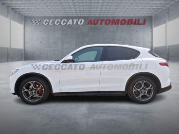 ALFA ROMEO CERTIFIED Alfa Romeo Stelvio 2.2 T Sprint Q4 190cv Auto Usata - Suv Diesel Bianco - Padova - 2433949_2