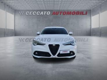 ALFA ROMEO CERTIFIED Alfa Romeo Stelvio 2.2 T Sprint Q4 190cv Auto Usata - Suv Diesel Bianco - Padova - 2433949_4