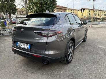 ALFA ROMEO CERTIFIED Alfa Romeo Stelvio 2.2 Turbodiesel 210 Cv At8 Q4 Sprint Usata - Suv Diesel Grigio - Reggio Emilia - 2435629_2