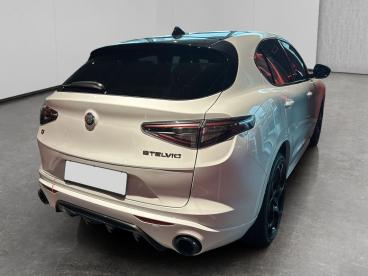 ALFA ROMEO CERTIFIED Alfa Romeo Stelvio 2.2 T Tributo Italiano Q4 210cv Auto Usata - Suv Diesel Bianco - Cuneo - 2436822_3