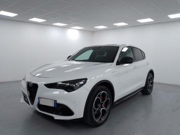 ALFA ROMEO CERTIFIED Alfa Romeo Stelvio 2.2 T Veloce Q4 210cv Auto Usata - Suv Diesel Bianco - Cuneo - 2436824_1