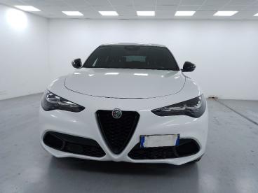 ALFA ROMEO CERTIFIED Alfa Romeo Stelvio 2.2 T Veloce Q4 210cv Auto Usata - Suv Diesel Bianco - Cuneo - 2436824_2