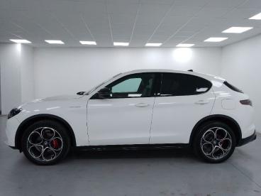 ALFA ROMEO CERTIFIED Alfa Romeo Stelvio 2.2 T Veloce Q4 210cv Auto Usata - Suv Diesel Bianco - Cuneo - 2436824_5