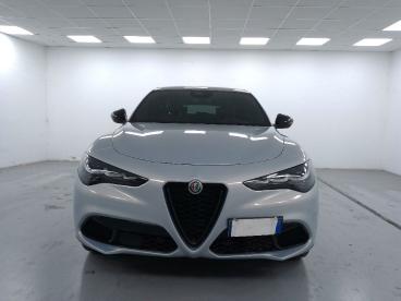 ALFA ROMEO CERTIFIED Alfa Romeo Stelvio 2.2 T Veloce Q4 210cv Auto Usata - Suv Diesel Argento - Cuneo - 2436835_2
