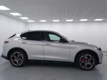 ALFA ROMEO CERTIFIED Alfa Romeo Stelvio 2.2 T Veloce Q4 210cv Auto Usata - Suv Diesel Argento - Cuneo - 2436835_4