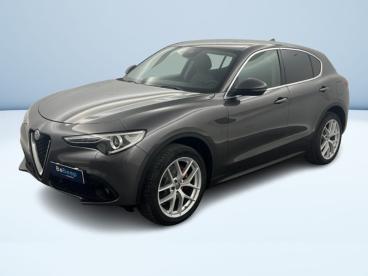 ALFA ROMEO CERTIFIED Alfa Romeo Stelvio 2.2 T Executive Q4 210cv Auto My19 Usata - Suv Diesel Grigio - Saronno - 2439226_1