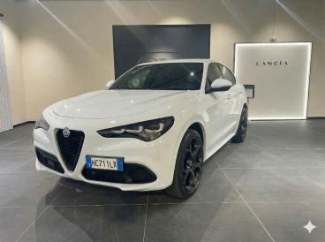 ALFA ROMEO CERTIFIED Alfa Romeo Stelvio 2.2 Turbo Diesel 160cv Sprint Usata - Suv Diesel Nero - Charvensod - 2440511_3