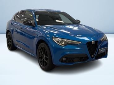 ALFA ROMEO CERTIFIED Alfa Romeo Stelvio 2.2 T Veloce Q4 210cv Auto Usata - Suv Diesel Blu - Saronno - 2440946_3