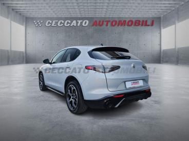 ALFA ROMEO CERTIFIED Alfa Romeo Stelvio 2.2 T Veloce Q4 210cv Auto Usata - Suv Diesel Bianco - Padova - 2442620_3