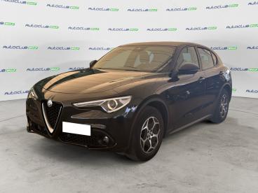 ALFA ROMEO CERTIFIED Alfa Romeo Stelvio 2022 2.2 T Super Business Q4 190cv Auto Usata - Suv Diesel Nero - Bari - 2442963_1