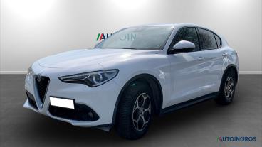 ALFA ROMEO CERTIFIED Alfa Romeo Stelvio 2022 2.2 T Super Business Q4 190cv Auto Usata - Suv Diesel Bianco - Borgaro Torinese - 2448431_1