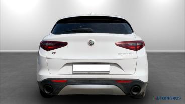 ALFA ROMEO CERTIFIED Alfa Romeo Stelvio 2022 2.2 T Super Business Q4 190cv Auto Usata - Suv Diesel Bianco - Borgaro Torinese - 2448431_4