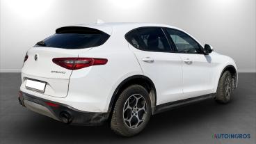 ALFA ROMEO CERTIFIED Alfa Romeo Stelvio 2022 2.2 T Super Business Q4 190cv Auto Usata - Suv Diesel Bianco - Borgaro Torinese - 2448431_5