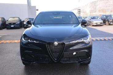 ALFA ROMEO CERTIFIED Alfa Romeo Stelvio 2023 2.2 T Veloce Q4 210cv Auto Usata - Suv Diesel Grigio - Desenzano Del Garda - 2451572_2