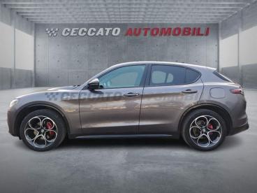 ALFA ROMEO CERTIFIED Alfa Romeo Stelvio 2.2 T Veloce Q4 210cv Auto Usata - Suv Diesel Grigio - Padova - 2451600_2