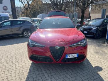 ALFA ROMEO CERTIFIED Alfa Romeo Stelvio 2.2 Td 210 Cv Sprint At8 Q4 Usata - Suv Diesel Rosso - Milano - 2453838_2