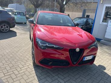 ALFA ROMEO CERTIFIED Alfa Romeo Stelvio 2.2 Td 210 Cv Sprint At8 Q4 Usata - Suv Diesel Rosso - Milano - 2453838_3
