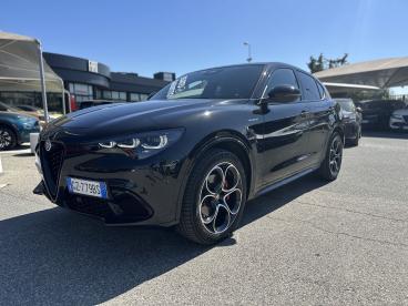ALFA ROMEO CERTIFIED Alfa Romeo Stelvio 2.2 Td 210 Cv Veloce At8 Q4 Usata - Suv Diesel Nero - Grugliasco - 2456012_3