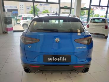 ALFA ROMEO CERTIFIED Alfa Romeo Stelvio 2.2 Td 210 Cv Veloce At8 Q4 Usata - Suv Diesel Azzurro - Reggio Emilia - 2456797_5