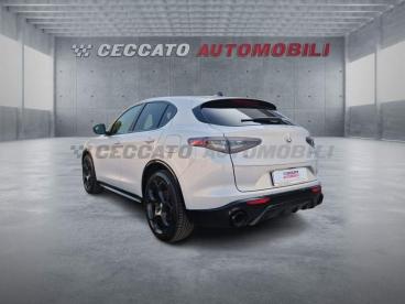 ALFA ROMEO CERTIFIED Alfa Romeo Stelvio 2.0 T Veloce Q4 280cv Auto Usata - Suv Benzina Bianco - Padova - 2457128_3