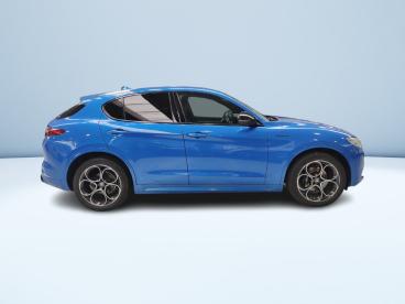 ALFA ROMEO CERTIFIED Alfa Romeo Stelvio 2.2 T Veloce Q4 210cv Auto Usata - Suv Diesel Blu - Saronno - 2458390_4