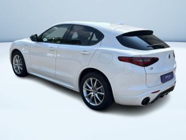 ALFA ROMEO CERTIFIED Alfa Romeo Stelvio 2.2 T Veloce Q4 210cv Auto Usata - Suv Diesel Bianco - Saronno - 2458391_5