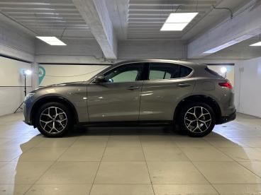 SPOTICAR Alfa Romeo Stelvio 2.2 Turbo Diesel 210cv Ti At8 Q4 Usata - Suv Diesel Grigio - Sesto San Giovanni - 1202458837_4