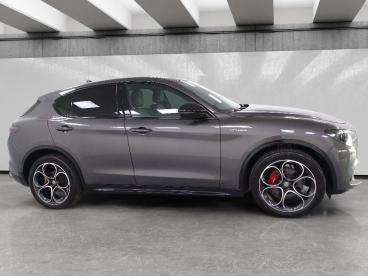 ALFA ROMEO CERTIFIED Alfa Romeo Stelvio 2.2 T Veloce Q4 210cv Auto Usata - Suv Diesel Grigio - Cuneo - 2460123_5