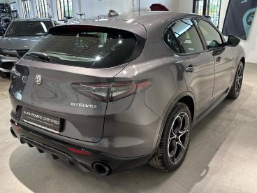 ALFA ROMEO CERTIFIED Alfa Romeo Stelvio 2.2 Td 210 Cv Veloce At8 Q4 Usata - Suv Diesel Grigio - Bologna - 2460180_4