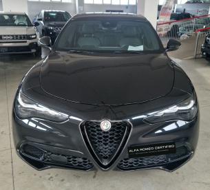 ALFA ROMEO CERTIFIED Alfa Romeo Stelvio 2.2 T Sprint Q4 210cv Auto Usata - Suv Diesel Nero - Orvieto - 2461724_2