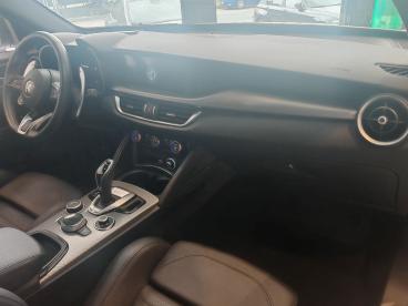 ALFA ROMEO CERTIFIED Alfa Romeo Stelvio 2.2 Td 210 Cv Veloce At8 Q4 Usata - Suv Diesel Bianco - Grugliasco - 2464177_4