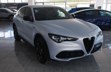 ALFA ROMEO CERTIFIED Alfa Romeo Stelvio 2.2 Td 210 Cv Competizione At8 Q4 Usata - Suv Diesel Grigio - Foggia - 2464435_1