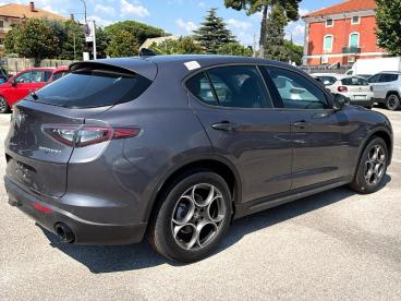 ALFA ROMEO CERTIFIED Alfa Romeo Stelvio 2.2 Turbo 160cv Sprint Rwd At8 Usata - Suv Diesel Grigio - Fisciano - 2469980_4