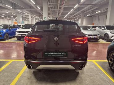 ALFA ROMEO CERTIFIED Alfa Romeo Stelvio 2.2 Turbo D 160cv Rosso Edizione At8 Rwd Usata - Suv Diesel Nero - Palermo - 2479845_5