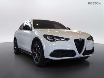 ALFA ROMEO CERTIFIED Alfa Romeo Stelvio Diesel 210 Cv Veloce Usata - Suv Diesel Bianco - Desenzano Del Garda - 2482893_3